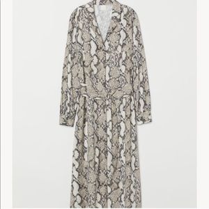 H&M Snake print dress Size 4